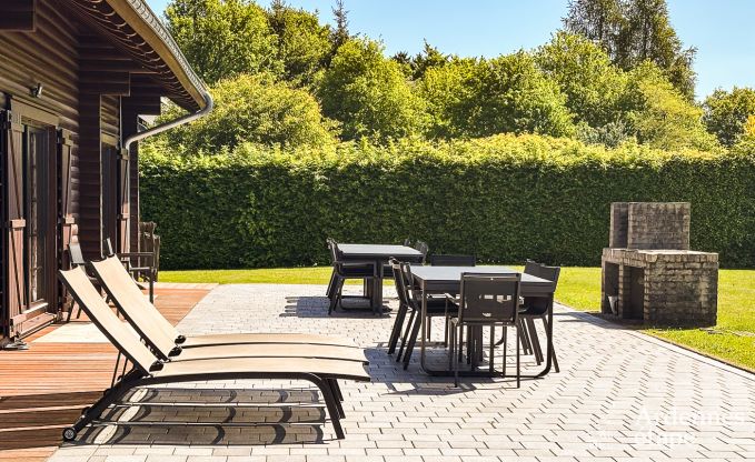 Chalet in Bernister voor 15 personen in de Ardennen