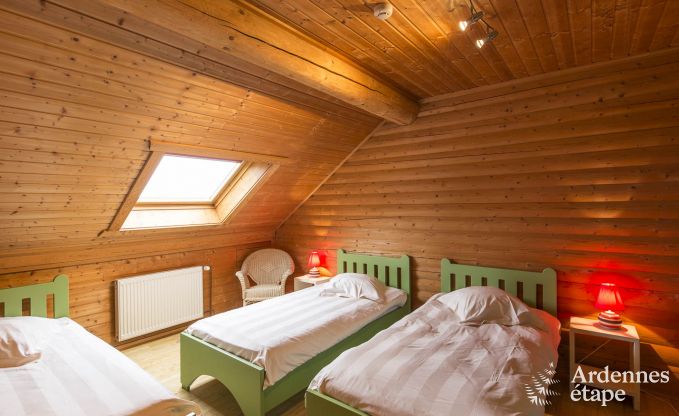 Chalet in Bernister voor 15 personen in de Ardennen