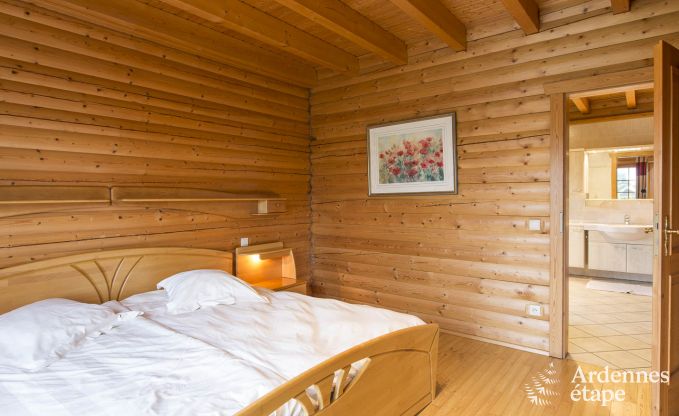 Chalet in Bernister voor 15 personen in de Ardennen