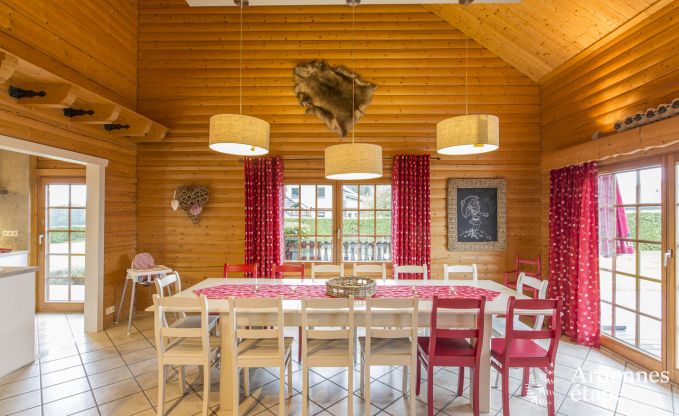 Chalet in Bernister voor 15 personen in de Ardennen