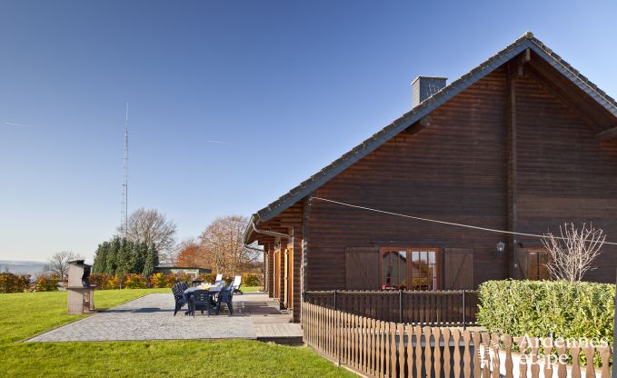 Chalet in Bernister voor 15 personen in de Ardennen