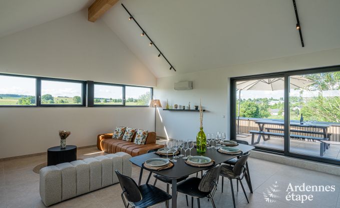 Vakantiehuis in Bertogne voor 6 personen met priv�tuin en hottub