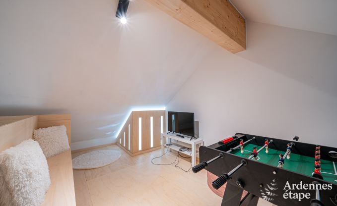 Vakantiehuis in Bertogne voor 6 personen met priv�tuin en hottub