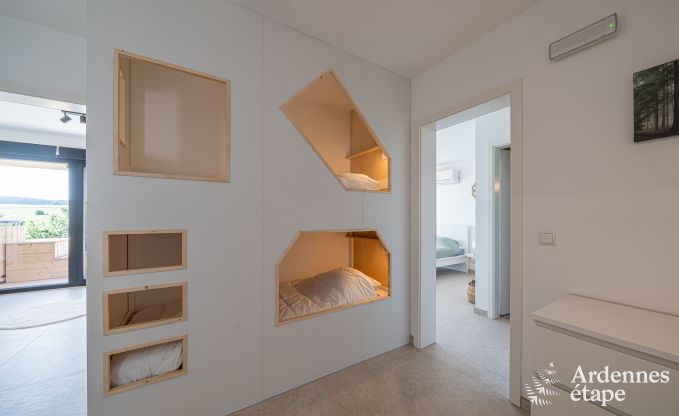 Vakantiehuis in Bertogne voor 6 personen met priv�tuin en hottub