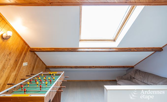 Gezinsvriendelijk vakantiehuis voor 8 personen en 2 honden in Jehonville