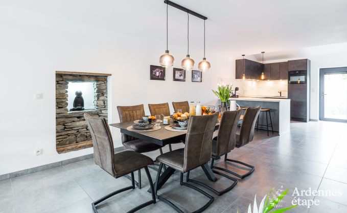Luxueus en hondvriendelijk vakantiehuis in Bertrix, Ardennen