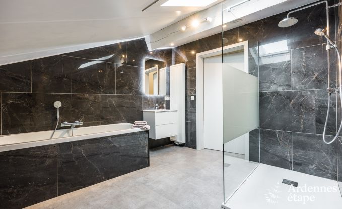 Luxueus en hondvriendelijk vakantiehuis in Bertrix, Ardennen