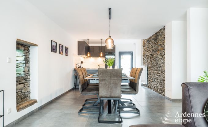 Luxueus en hondvriendelijk vakantiehuis in Bertrix, Ardennen