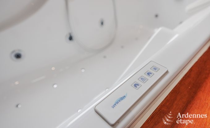 Gezellig en ruim vakantiehuis in Bertrix, Ardennen