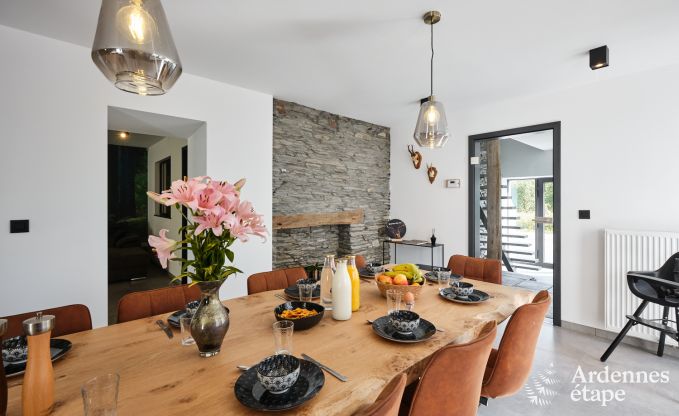 Gezellig en ruim vakantiehuis in Bertrix, Ardennen