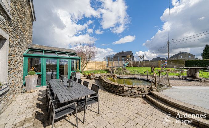 Comfortabel vakantiehuis met binnenzwembad in Bertrix, Ardennen