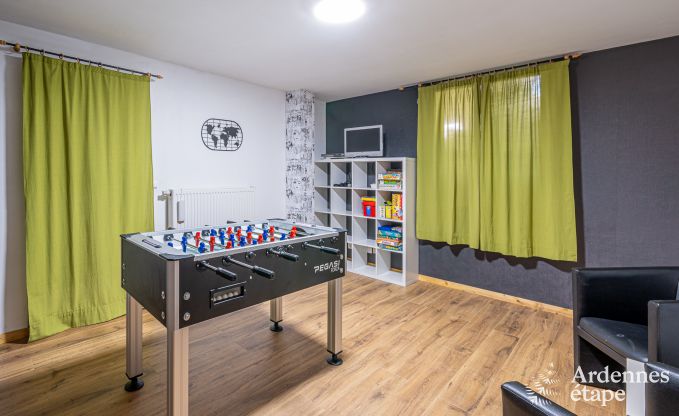 Comfortabel vakantiehuis met binnenzwembad in Bertrix, Ardennen