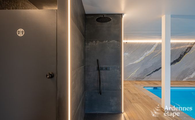 Comfortabel vakantiehuis met binnenzwembad in Bertrix, Ardennen