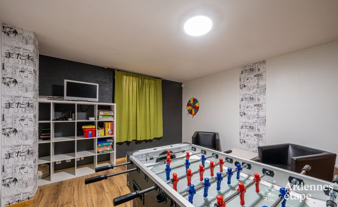 Comfortabel vakantiehuis met binnenzwembad in Bertrix, Ardennen