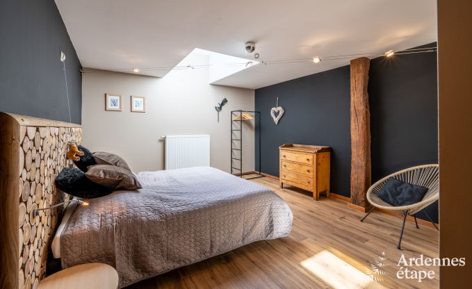 Comfortabel vakantiehuis met binnenzwembad in Bertrix, Ardennen