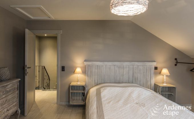 Luxe villa in Bi�vre voor 9 personen in de Ardennen
