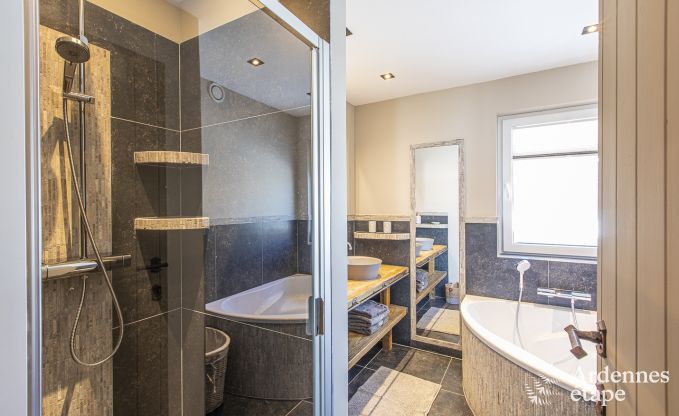 Luxe villa in Bi�vre voor 8 personen in de Ardennen