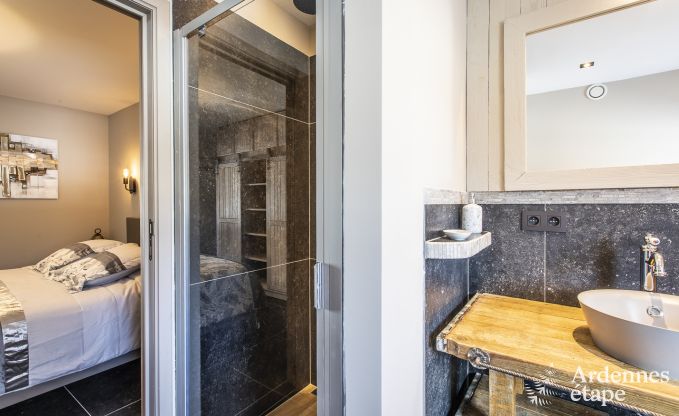 Luxe villa in Bi�vre voor 8 personen in de Ardennen