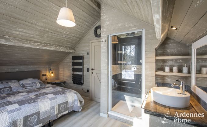 Luxe villa in Bi�vre voor 8 personen in de Ardennen