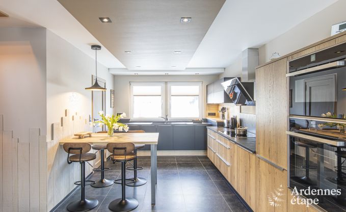 Luxe villa in Bi�vre voor 8 personen in de Ardennen