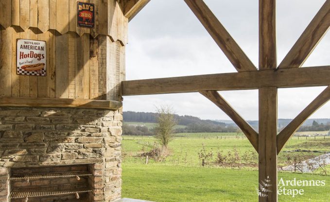 Luxe villa in Bi�vre voor 19 personen in de Ardennen