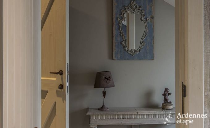 Luxe villa in Bi�vre voor 19 personen in de Ardennen