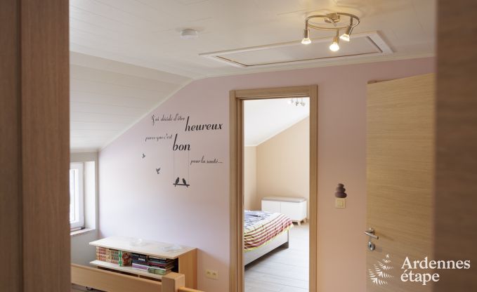 Moderne en hondvriendelijke vakantiewoning in Bievre, Ardennen