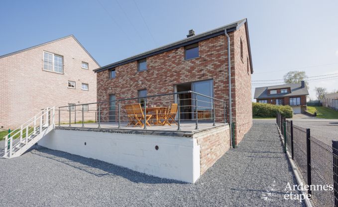 Moderne en hondvriendelijke vakantiewoning in Bievre, Ardennen