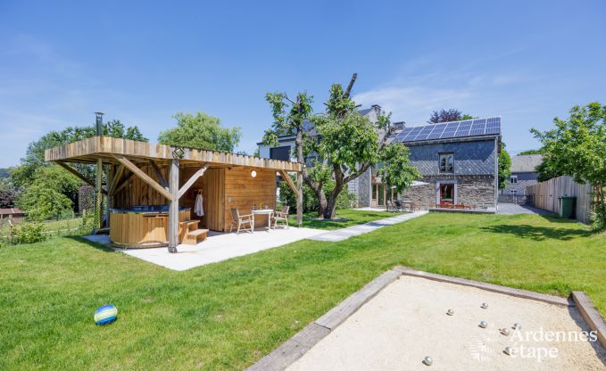 Vakantiehuis in Bi�vre voor 9 personen in de Ardennen
