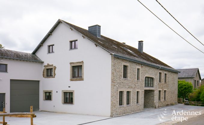Mooi landhuis voor 12 personen voor een verblijf bij Bièvre in de Ardennen