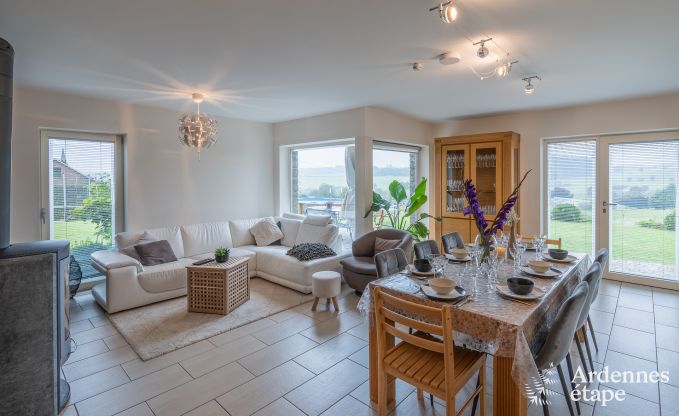 Vakantiewoning met zwembad in Bi�vre, Ardennen