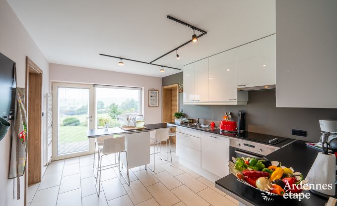 Vakantiewoning met zwembad in Bi�vre, Ardennen
