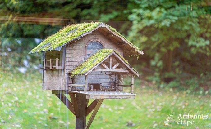 Authentieke chalet voor 8 personen in Bi�vre met 4 slaapkamers, houtkachel, hottub, priv�tuin en fietsenstalling