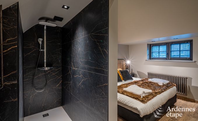 Luxe villa in Bi�vre voor 16 personen in de Ardennen