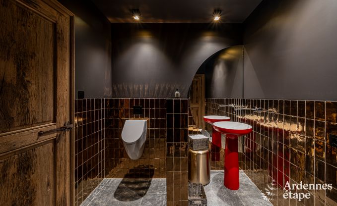 Luxe villa in Bi�vre voor 16 personen in de Ardennen