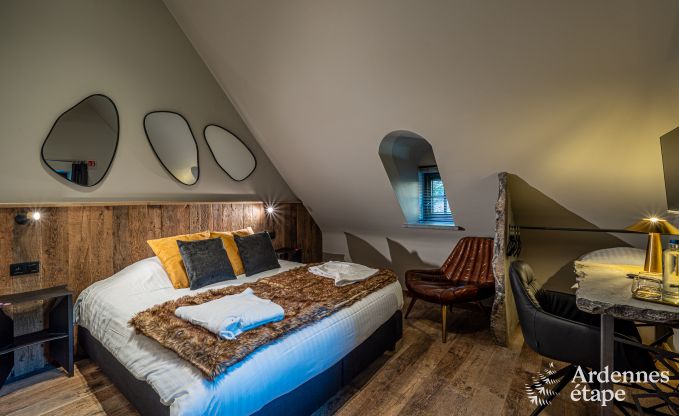Luxe villa in Bi�vre voor 16 personen in de Ardennen