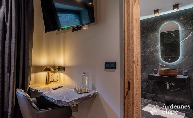 Luxe villa in Bi�vre voor 16 personen in de Ardennen
