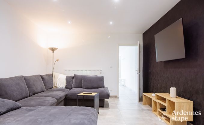 Vakantiehuis in Bi�vre voor 10/12 personen in de Ardennen