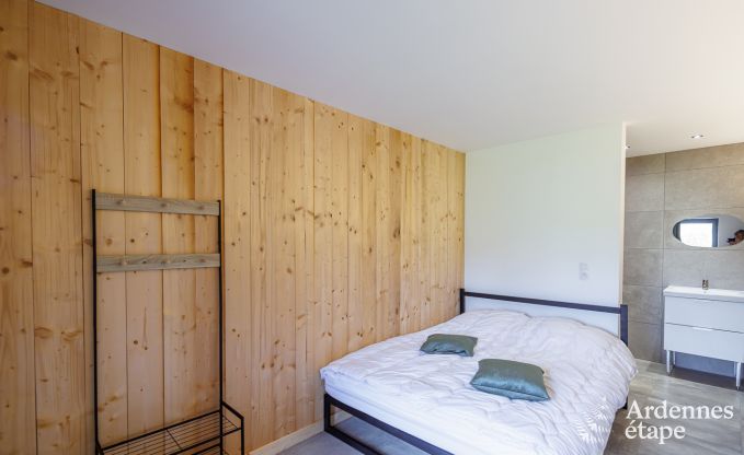 Vakantiehuis in Bi�vre voor 10/12 personen in de Ardennen