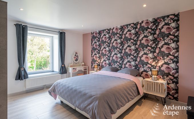 Vakantiehuis in Bi�vre voor 7 personen met 4 slaapkamers, kinderspeelruimte, priv�tuin en modern comfort