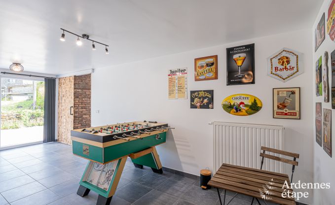 Vakantiehuis in Bi�vre voor 7 personen met 4 slaapkamers, kinderspeelruimte, priv�tuin en modern comfort