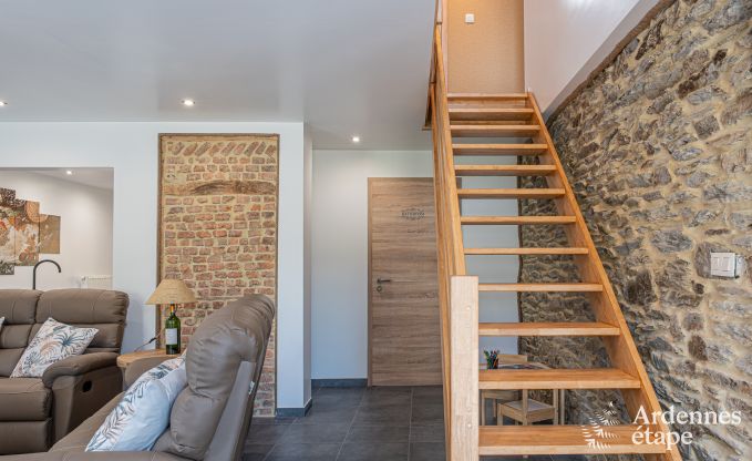 Vakantiehuis in Bi�vre voor 7 personen met 4 slaapkamers, kinderspeelruimte, priv�tuin en modern comfort