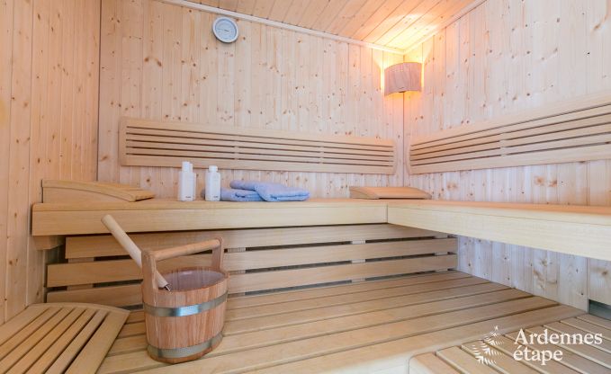 Vakantiehuis in Bi�vre voor 12 personen in de Ardennen