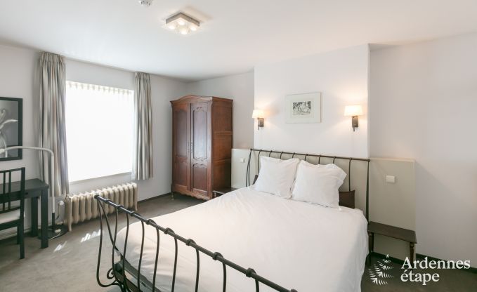 Vakantiehuis in Bi�vre voor 21 personen in de Ardennen