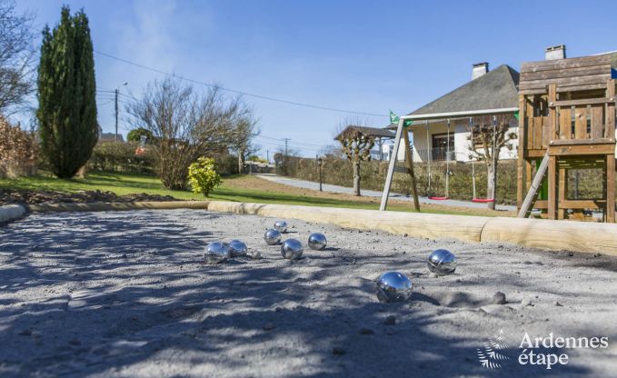Ruime vakantiewoning voor 8 personen in Bouillon.