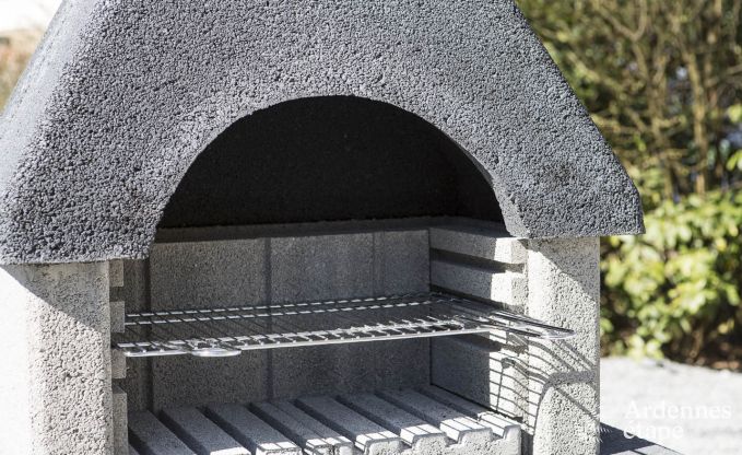 Ruime vakantiewoning voor 8 personen in Bouillon.