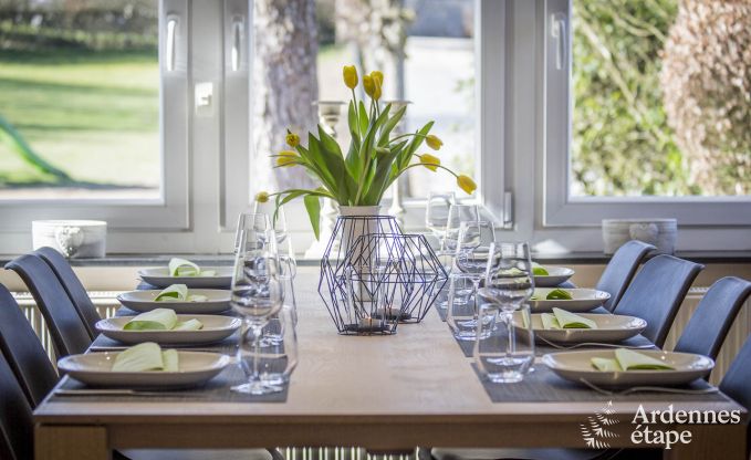 Ruime vakantiewoning voor 8 personen in Bouillon.