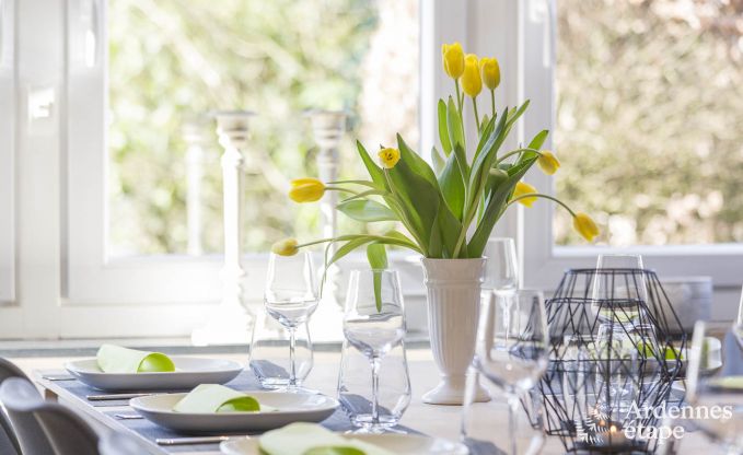 Ruime vakantiewoning voor 8 personen in Bouillon.