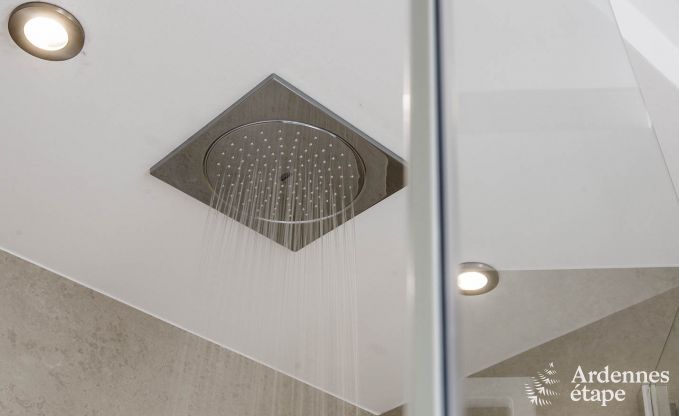 Ruime vakantiewoning voor 8 personen in Bouillon.