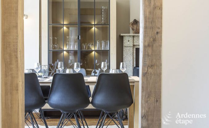 Ruime vakantiewoning voor 8 personen in Bouillon.